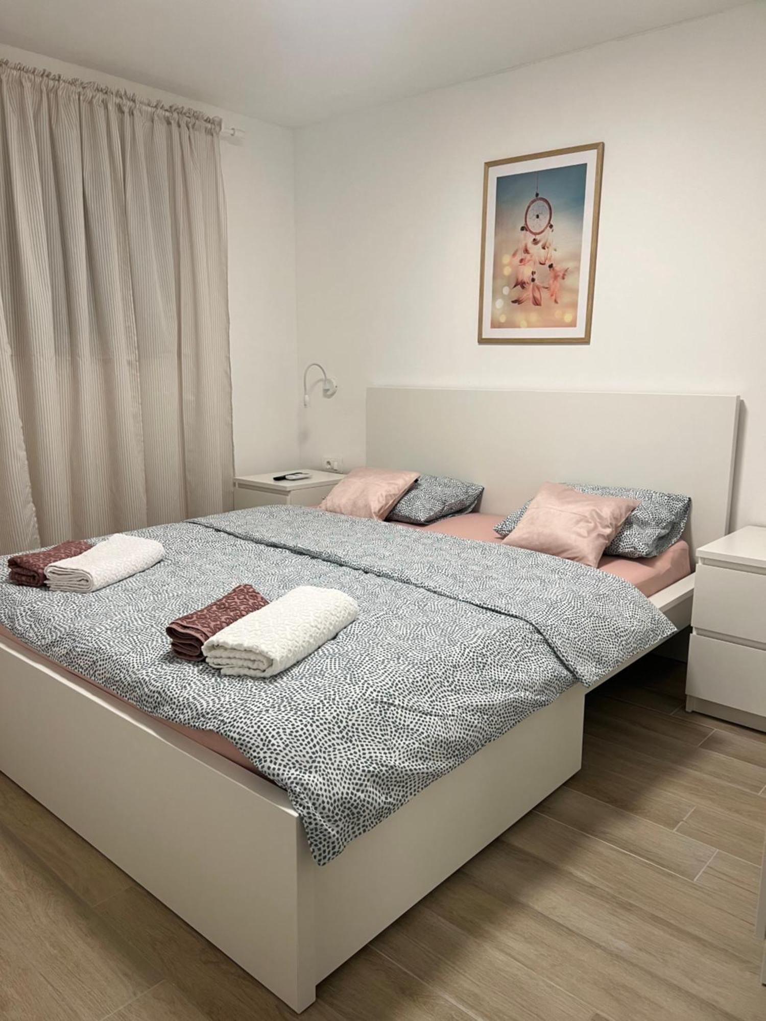 Lady Di Apartment Makarska Bagian luar foto