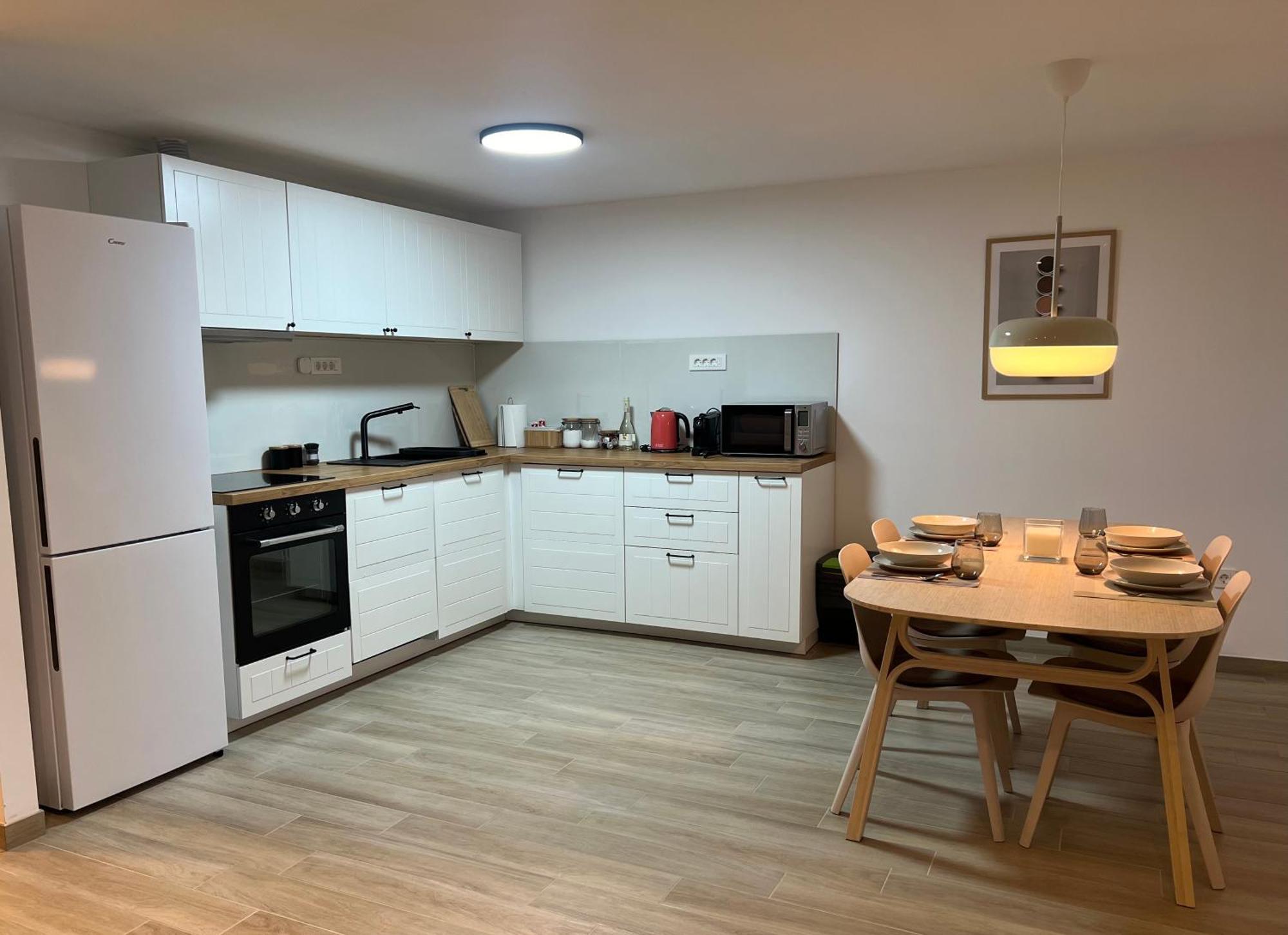 Lady Di Apartment Makarska Bagian luar foto