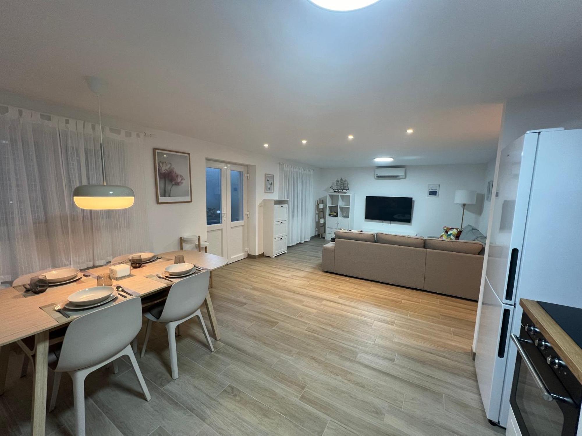 Lady Di Apartment Makarska Bagian luar foto