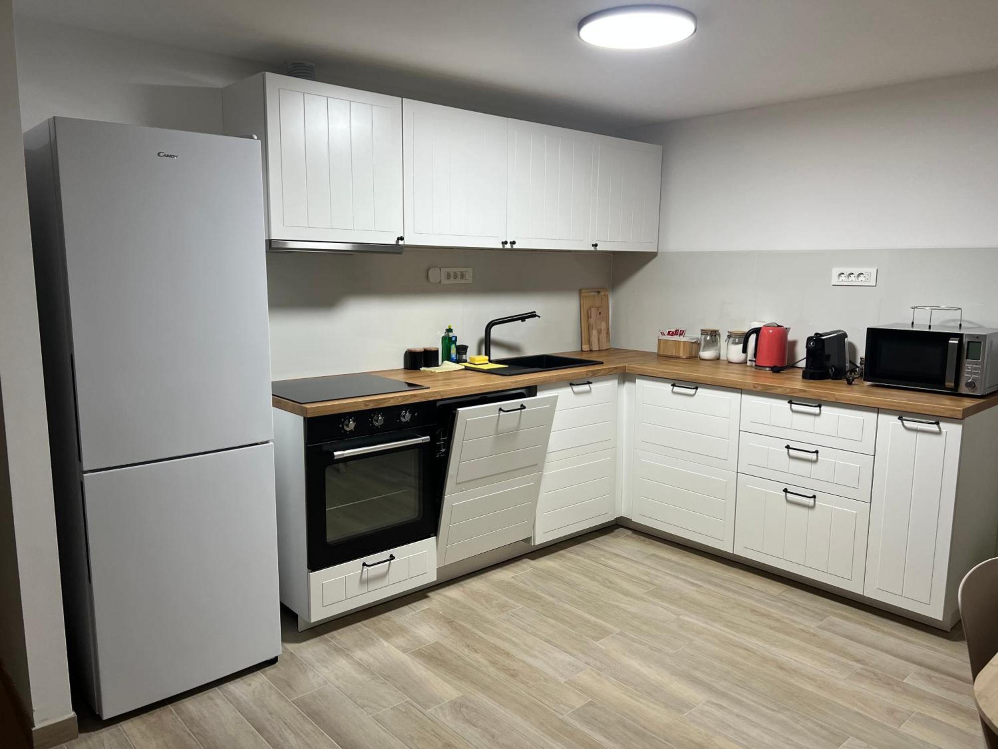 Lady Di Apartment Makarska Bagian luar foto